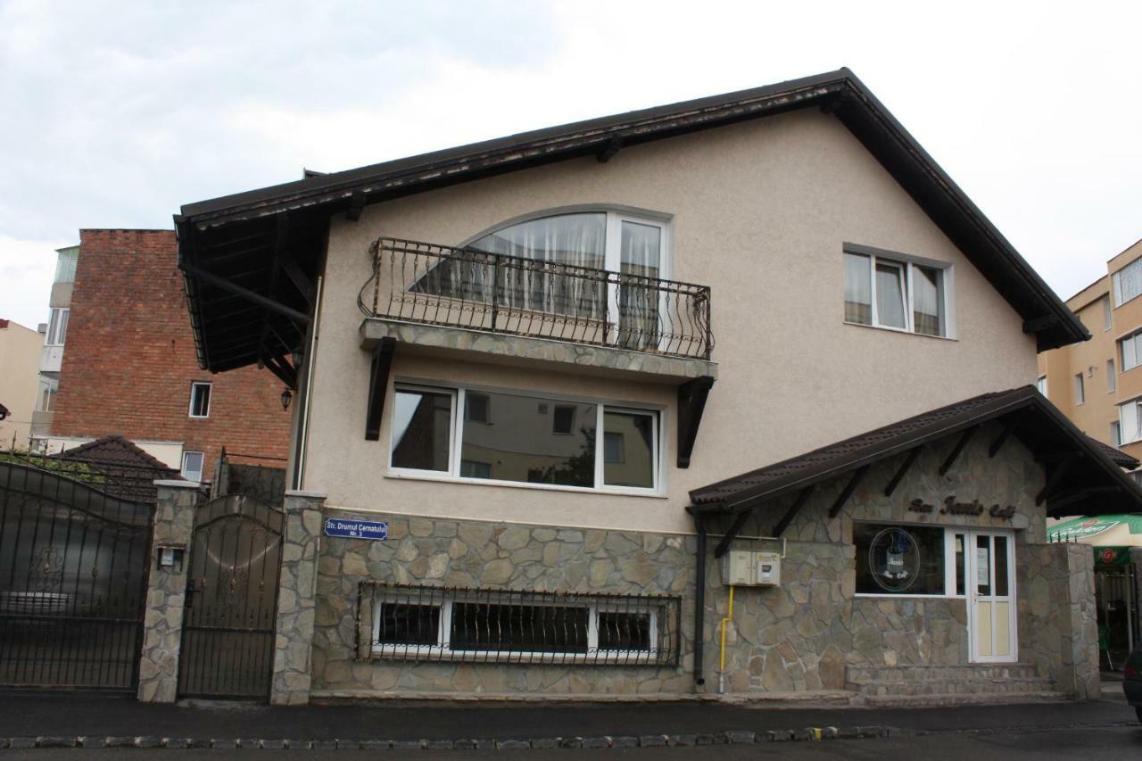 Hotel Casa Ianis Braşov Exterior foto